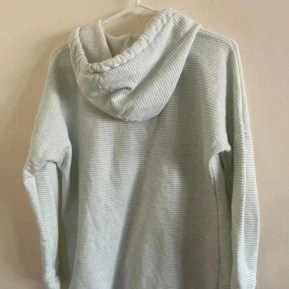 O’Neill teal and white terry sweatshirt. - Picture 4 of 6